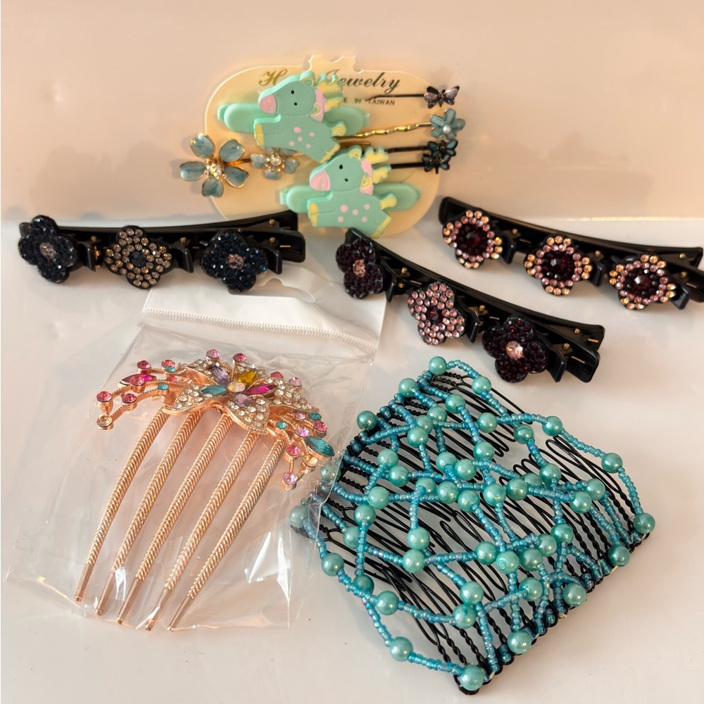 Surprise bag bundle of hair accessories